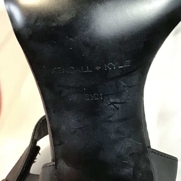 Kendall & Kylie Ankle Strap Sandals Sz. 8.5 Black Open toe Sandals Trendy  Chic - Picture 9 of 10